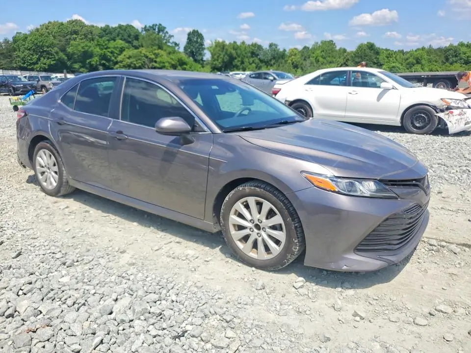 2018 TOYOTA CAMRY LE  