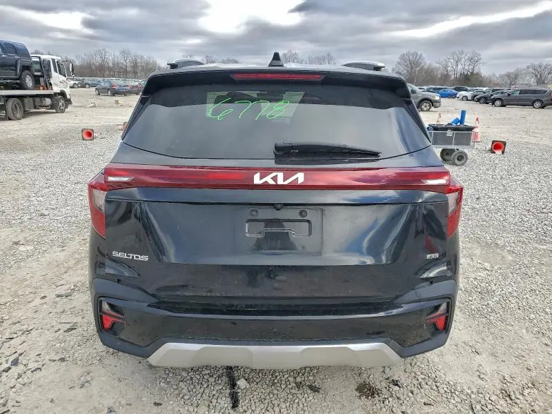 2024 KIA SELTOS EX  