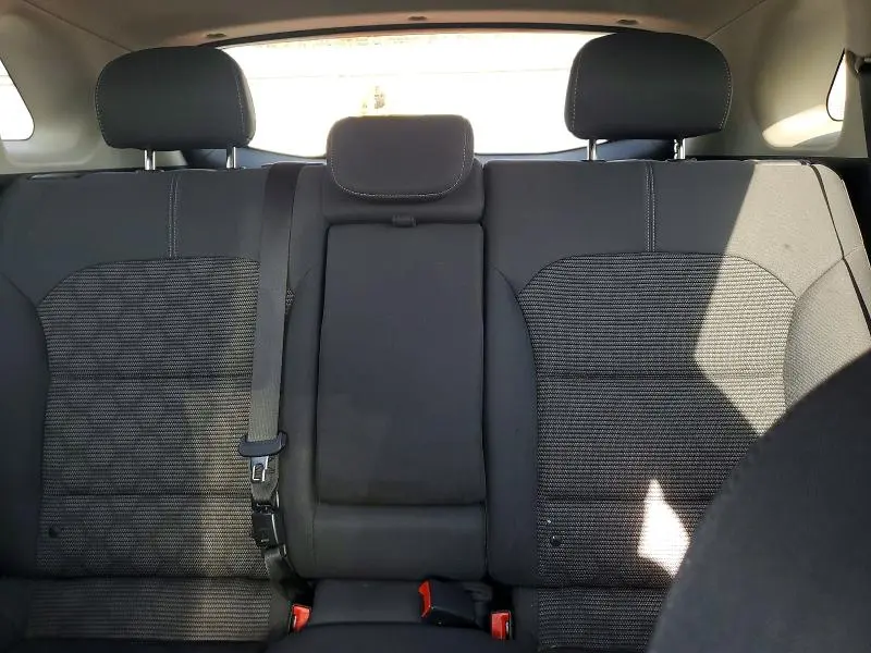 2018 KIA NIRO LX  