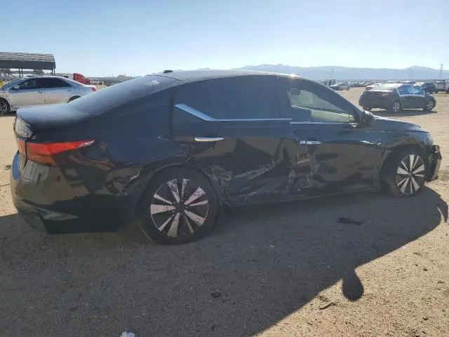 2021 NISSAN ALTIMA SV  
