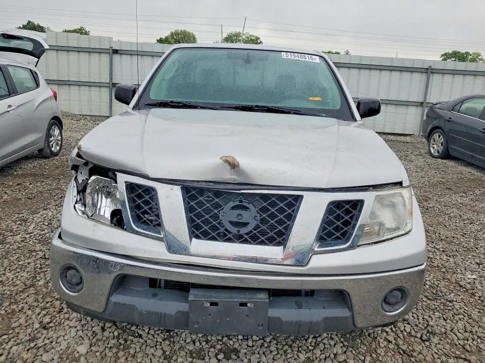2010 NISSAN FRONTIER XE  