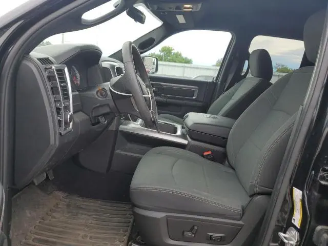 2021 RAM 1500 CLASSIC SLT  