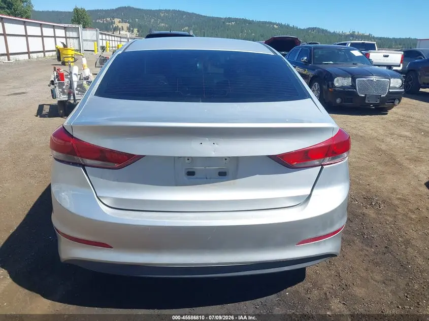 2018 HYUNDAI ELANTRA SE