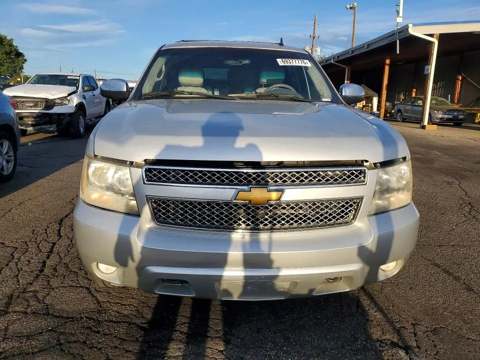 2010 CHEVROLET TAHOE K1500 LTZ  