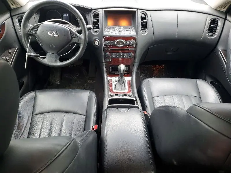 2017 INFINITI QX50 BASE  