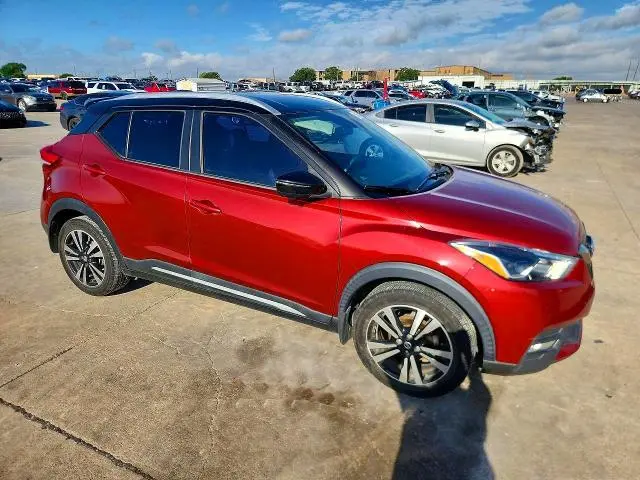 2019 NISSAN KICKS SR  