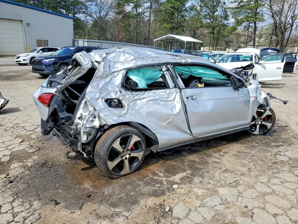 2015 VOLKSWAGEN GTI   