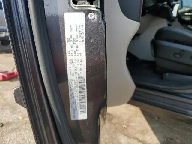 2017 DODGE GRAND CARAVAN SXT  