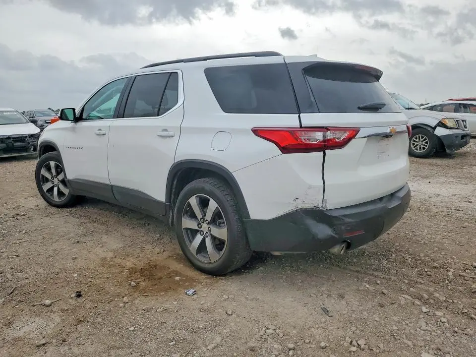 2020 CHEVROLET TRAVERSE LT  