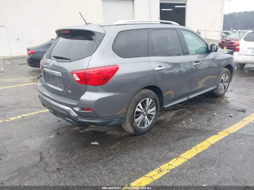 2017 NISSAN PATHFINDER SL
