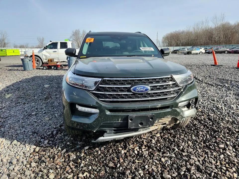 2022 FORD EXPLORER XLT  