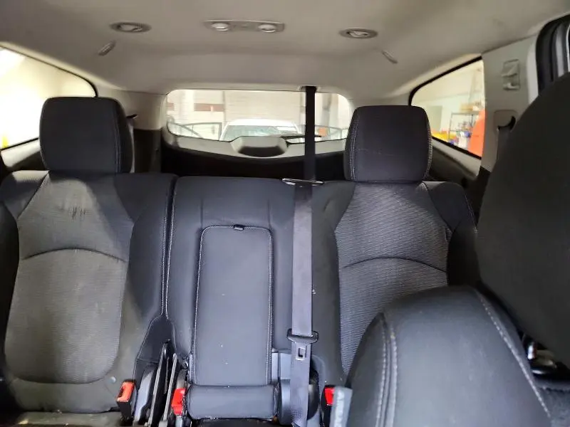 2013 CHEVROLET TRAVERSE LT  