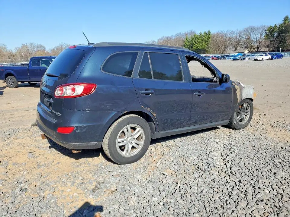 2010 HYUNDAI SANTA FE GLS  