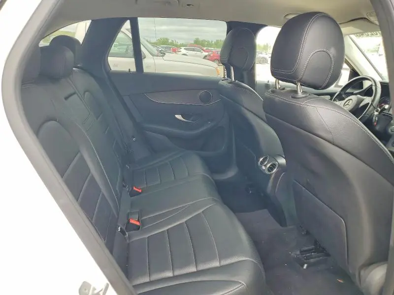 2016 MERCEDES-BENZ GLC 300 4MATIC  