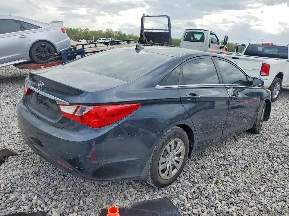 2012 HYUNDAI SONATA GLS  