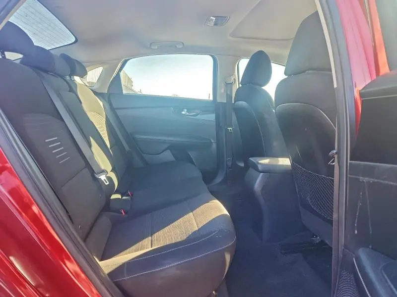 2019 KIA FORTE GT LINE  