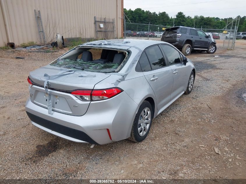 2022 TOYOTA COROLLA LE