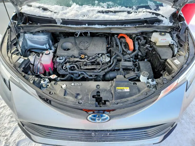 2024 TOYOTA SIENNA LIMITED  