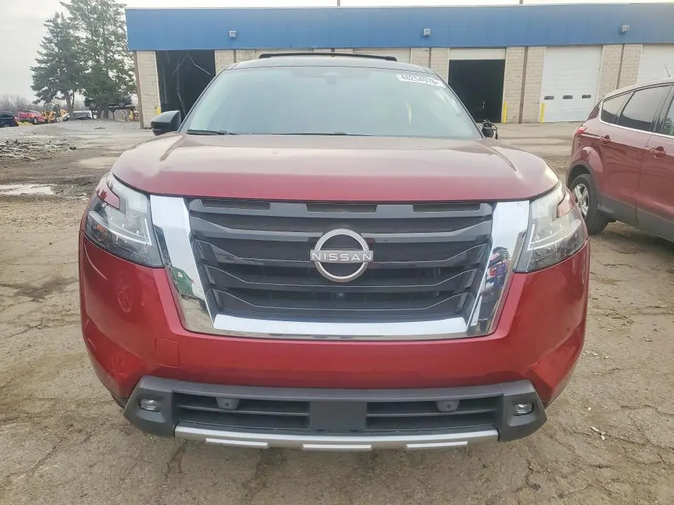 2022 NISSAN PATHFINDER PLATINUM  