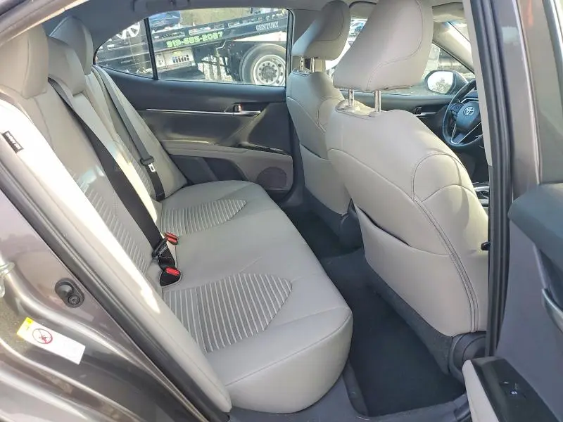 2018 TOYOTA CAMRY   