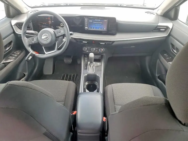 2025 NISSAN KICKS S  