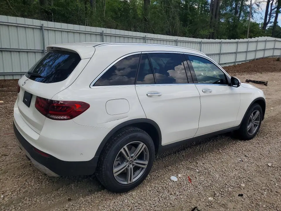 2022 MERCEDES-BENZ GLC 300  