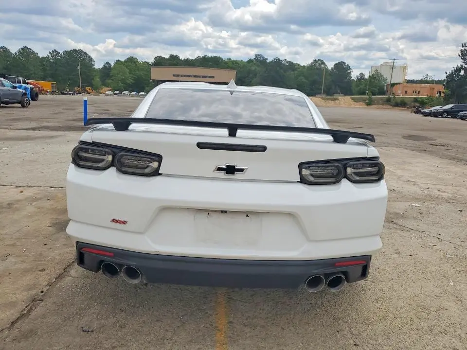 2022 CHEVROLET CAMARO LT1  