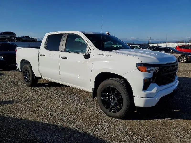 2025 CHEVROLET SILVERADO K1500 CUSTOM  