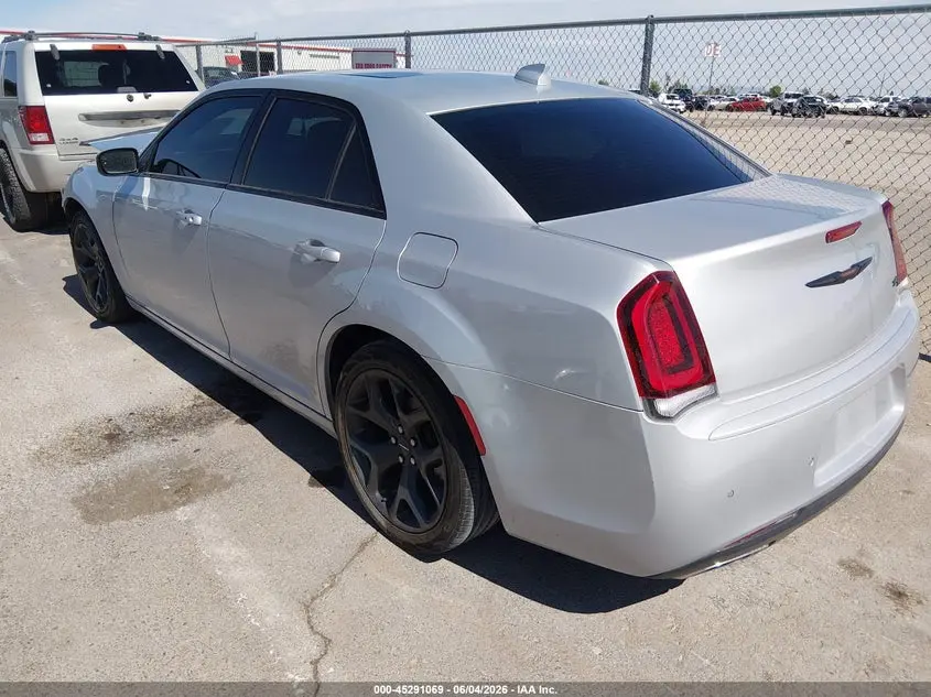 2022 CHRYSLER 300 S
