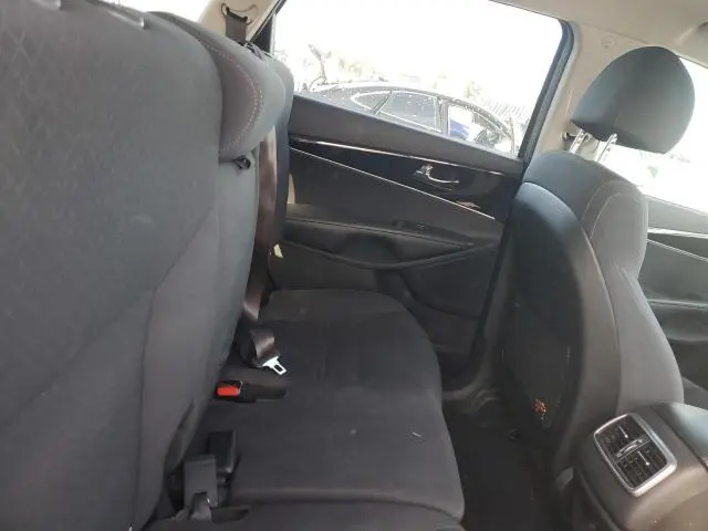 2018 KIA SORENTO LX  
