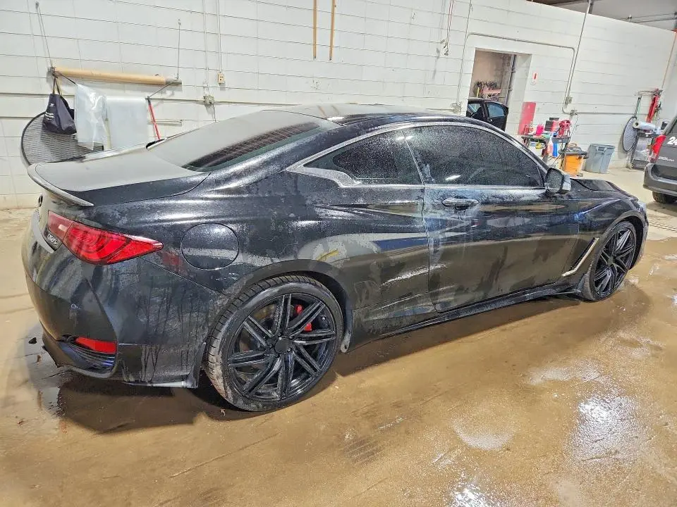 2018 INFINITI Q60 RED SPORT 400  