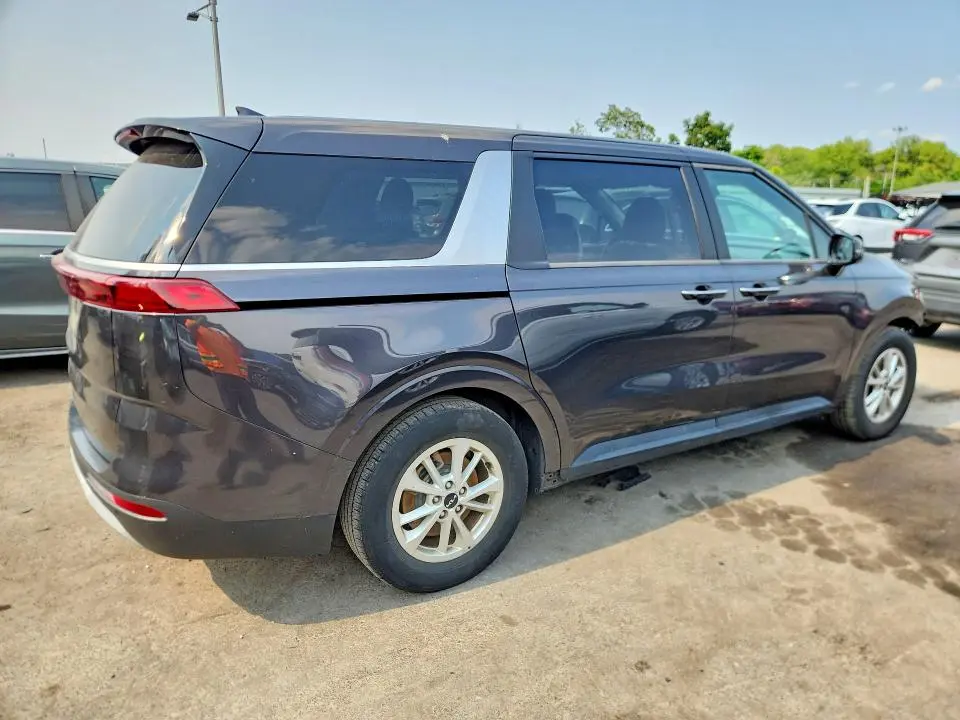 2024 KIA CARNIVAL LX  