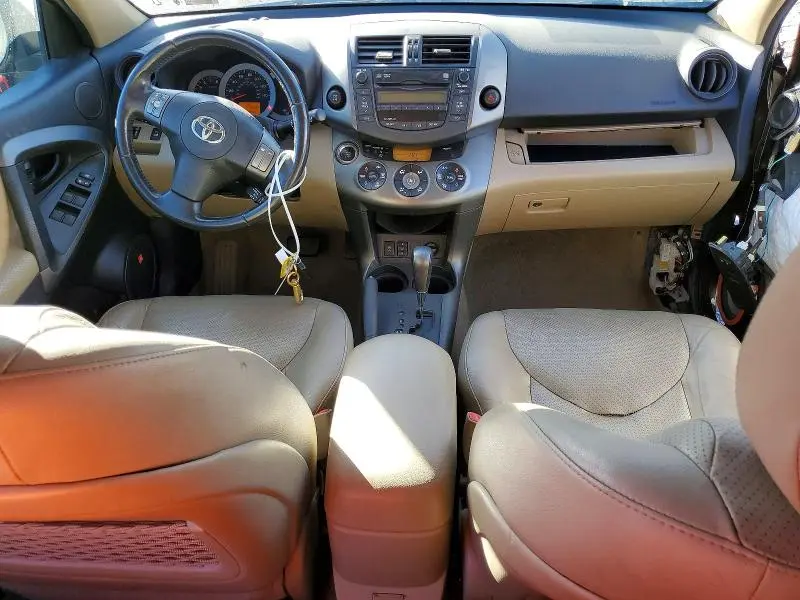 2011 TOYOTA RAV4 LIMITED  