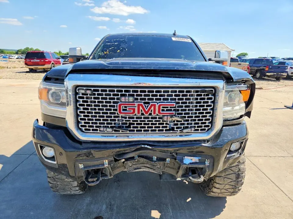 2016 GMC SIERRA K2500 DENALI  