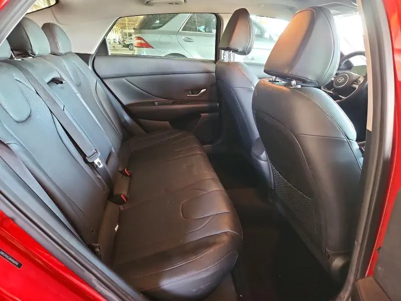 2022 HYUNDAI ELANTRA LIMITED  