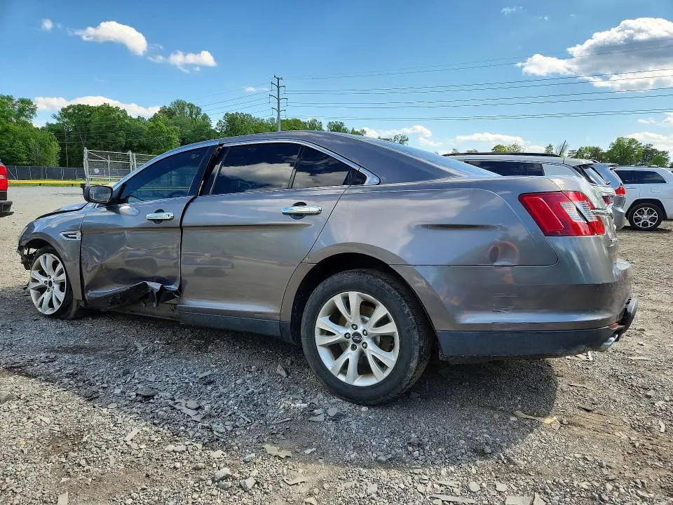2012 FORD TAURUS SEL  