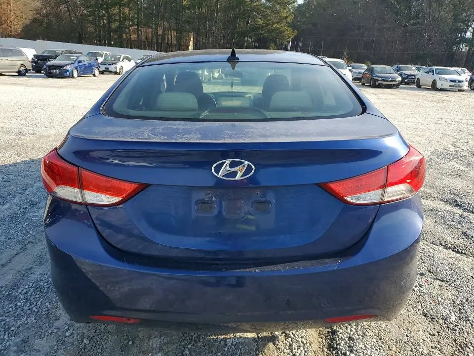 2013 HYUNDAI ELANTRA GLS  