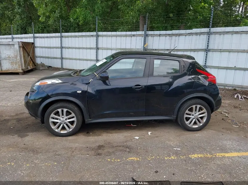 2013 NISSAN JUKE S
