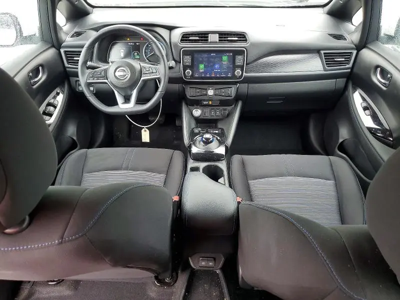2024 NISSAN LEAF SV PLUS  