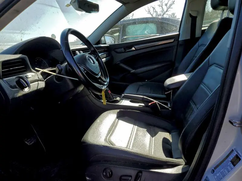 2020 VOLKSWAGEN PASSAT R-LINE  