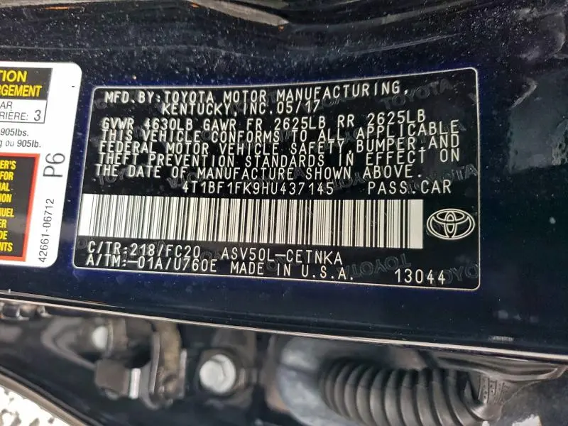 2017 TOYOTA CAMRY LE  