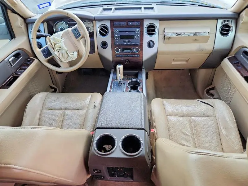 2011 FORD EXPEDITION XLT  