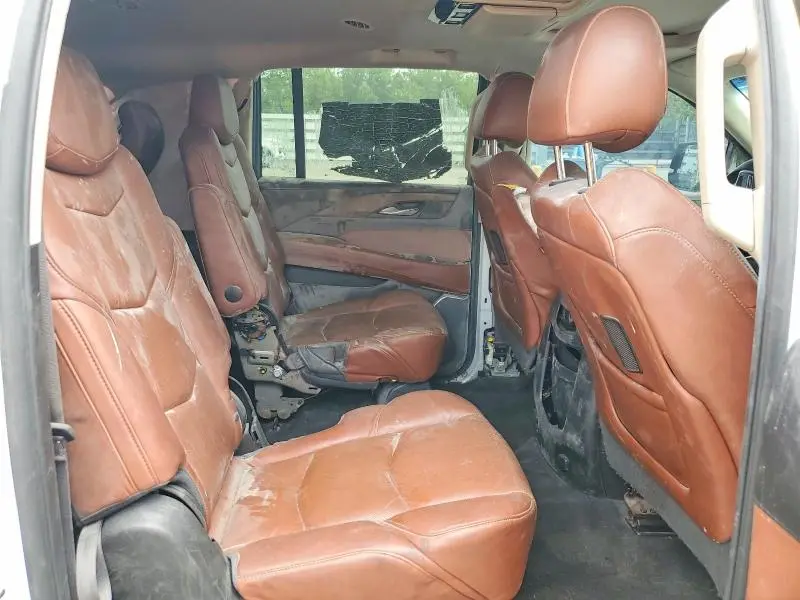 2016 CADILLAC ESCALADE ESV LUXURY  