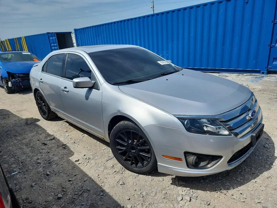 2011 FORD FUSION SE  