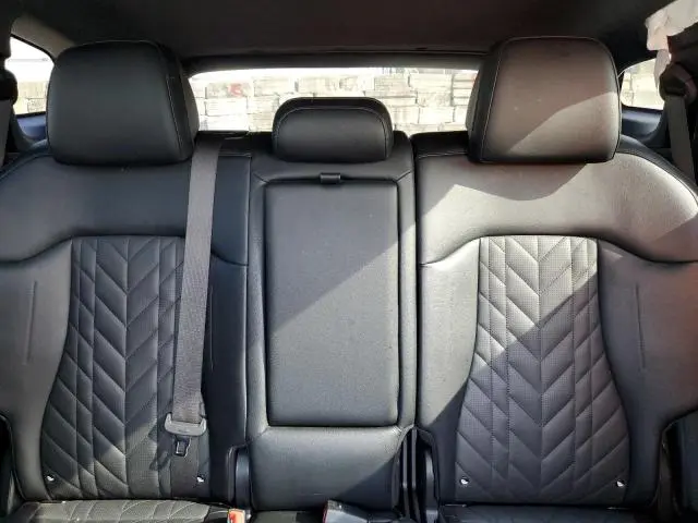 2023 KIA SPORTAGE X LINE  