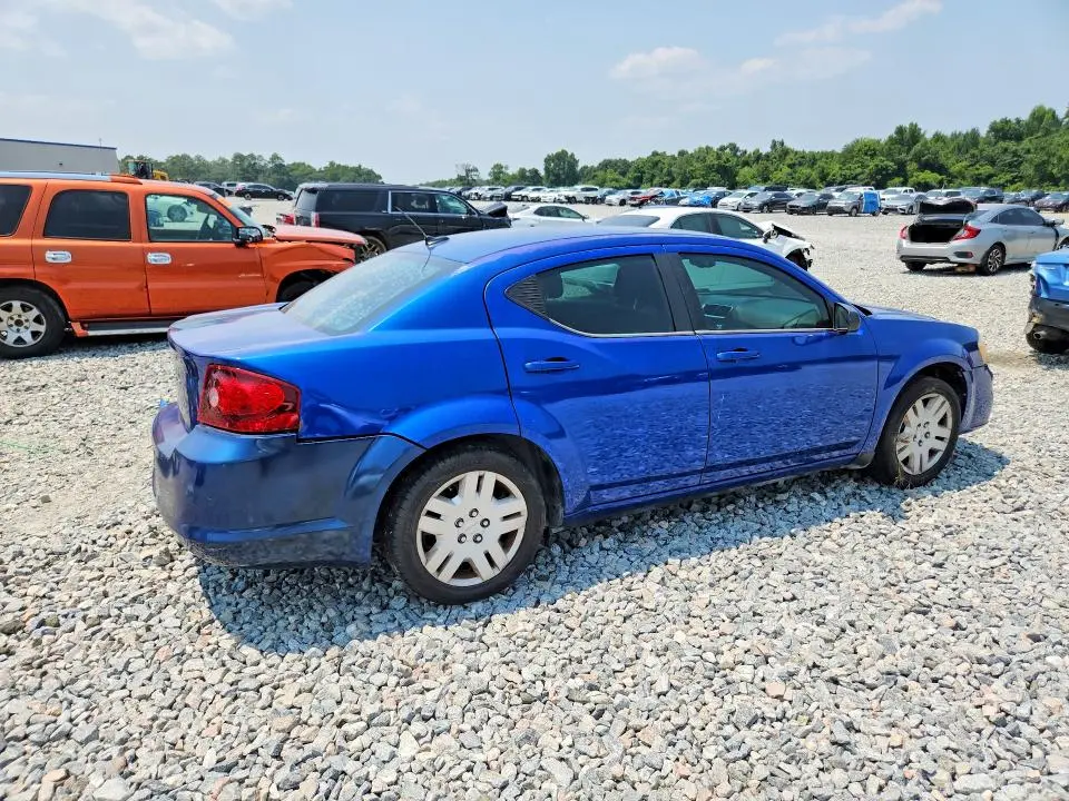 2013 DODGE AVENGER SE  