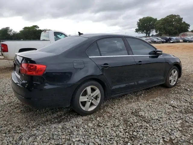 2011 VOLKSWAGEN JETTA TDI  