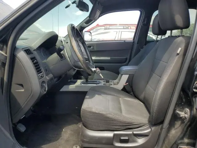2011 FORD ESCAPE XLT  