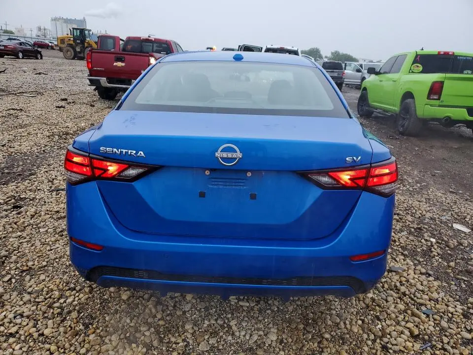 2024 NISSAN SENTRA SV  