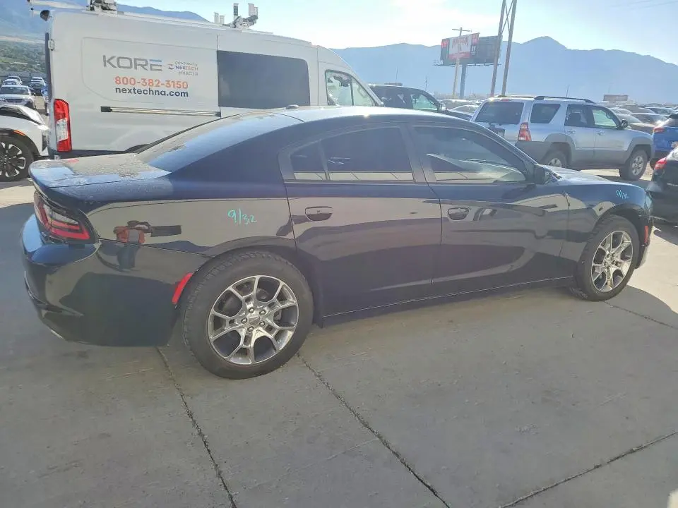 2016 DODGE CHARGER SXT  